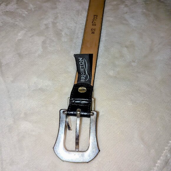 Women black leather belt with decorative buckle - Picture 3 of 4